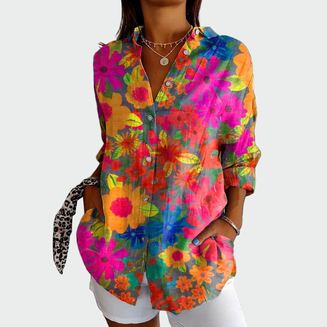 Camisa elegante con estampado floral