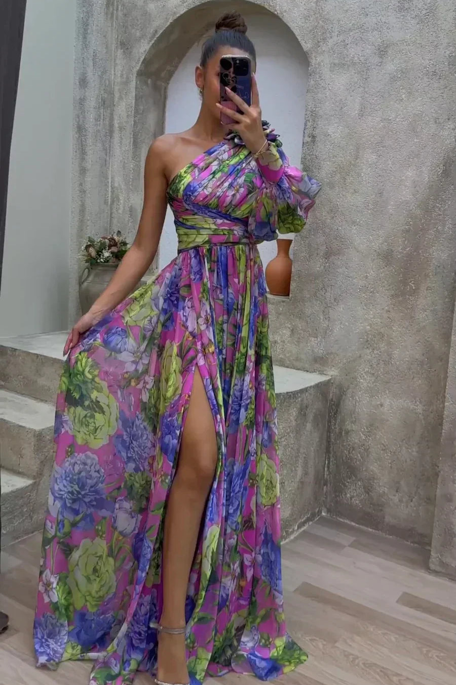 Whitney | Vestido Elegante y Fluyente de Hombro para Eventos de Verano