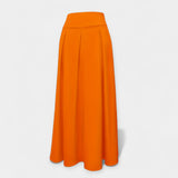 Falda midi a la moda