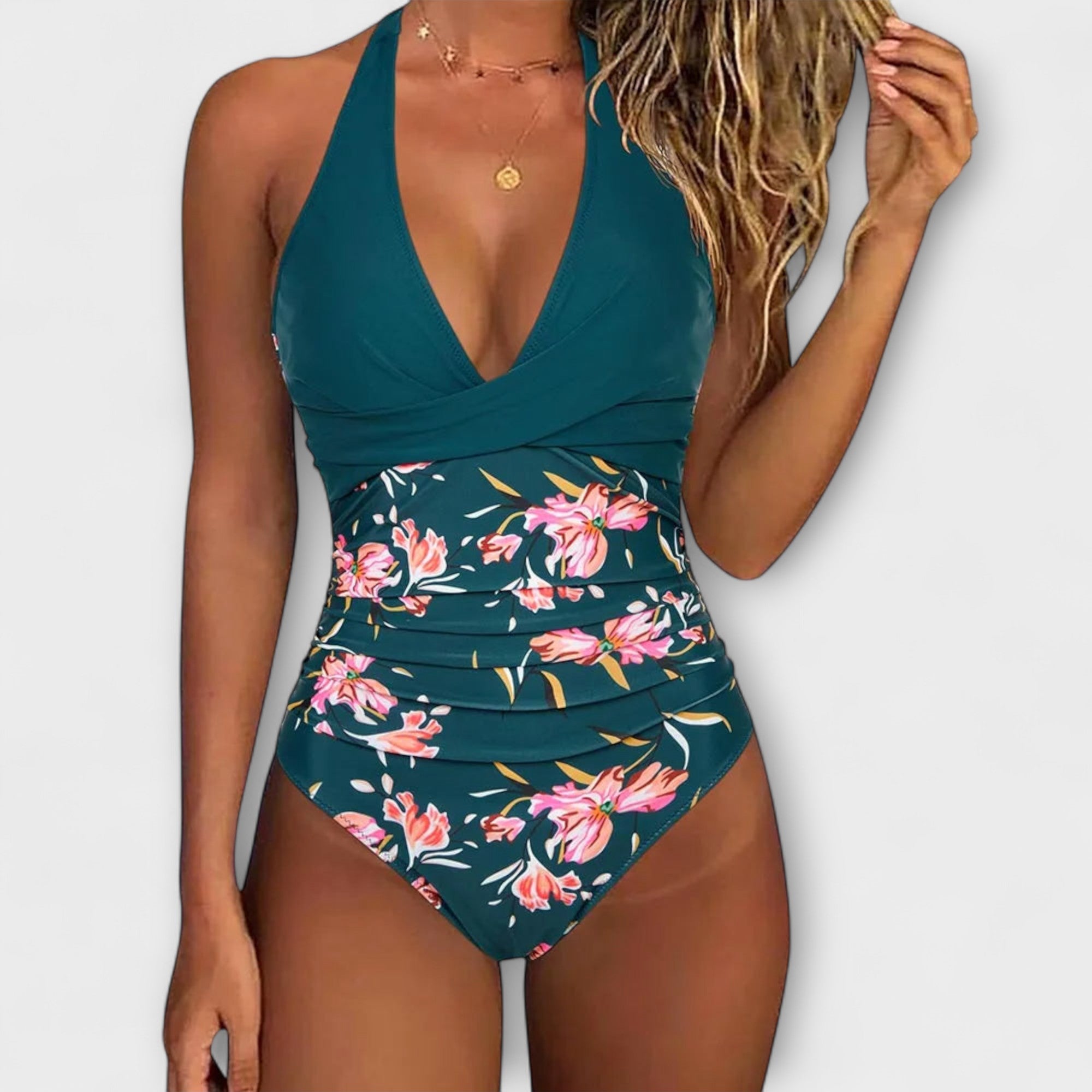 Traje de baño de una pieza con escote en V
