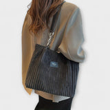 Sara | Bolso de hombro de cordón suave