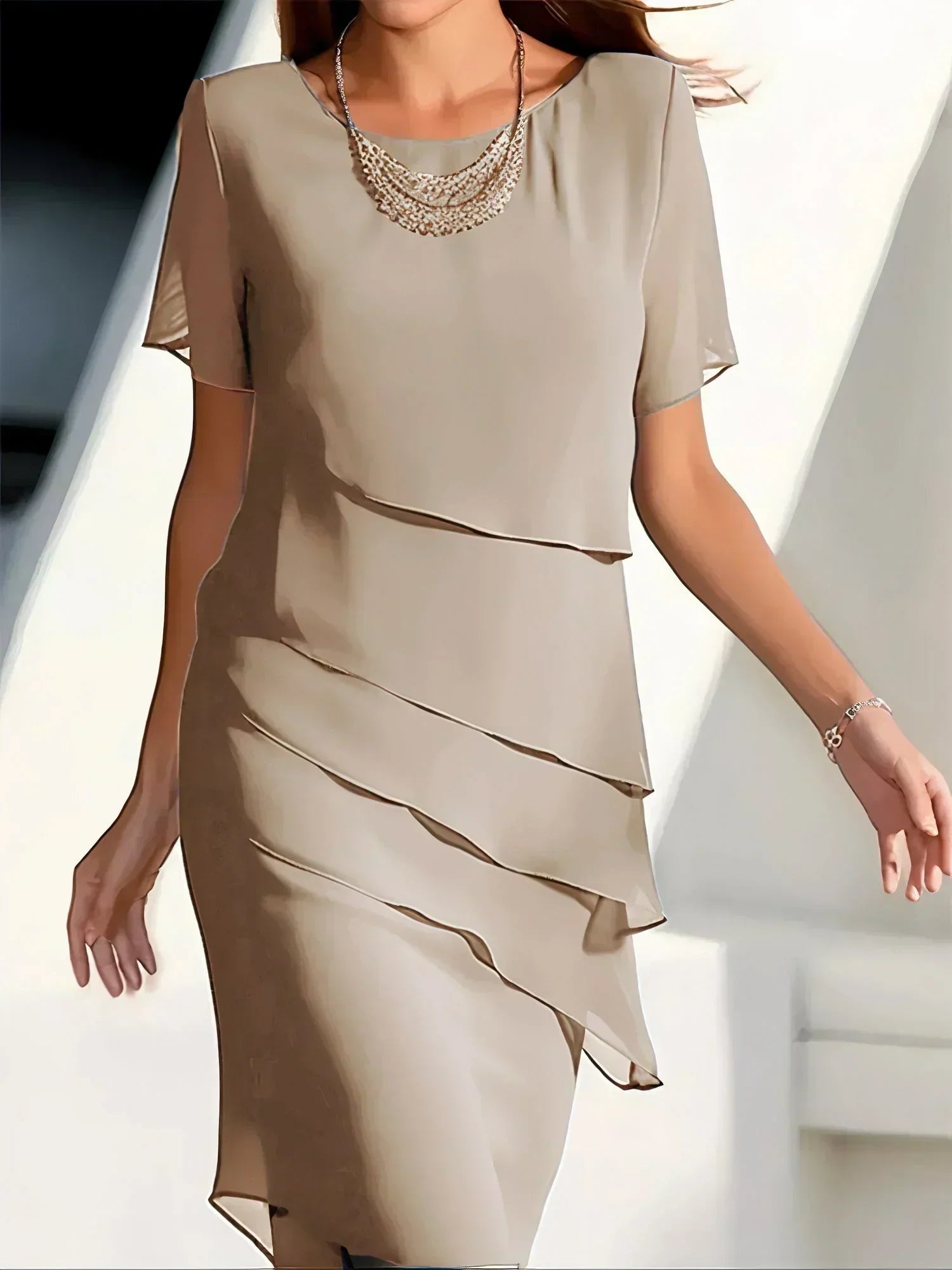 Lívia | El vestido que resalta tu belleza natural con estilo