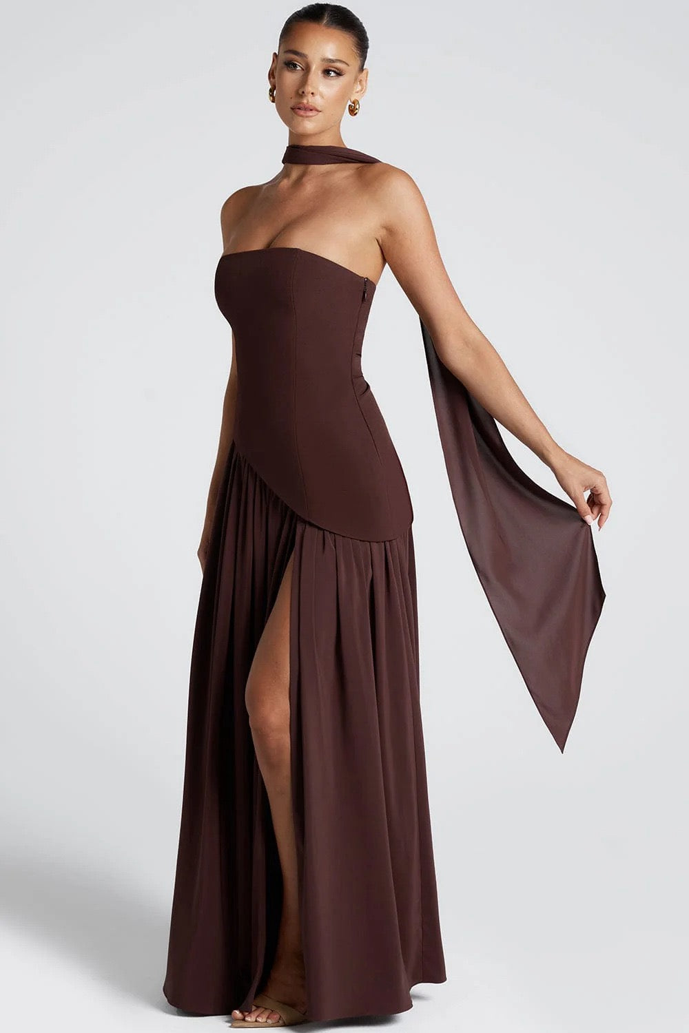 Beatriz | Vestido Largo con Corte Sofisticado