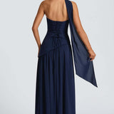 Beatriz | Vestido Largo con Corte Sofisticado