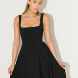 Amélia | Vestido Midi Atemporal y Fluido