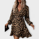 Vany | Vestido elegante de leopardo con escote en V