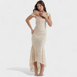 Cesca | Vestido de silueta escultórica