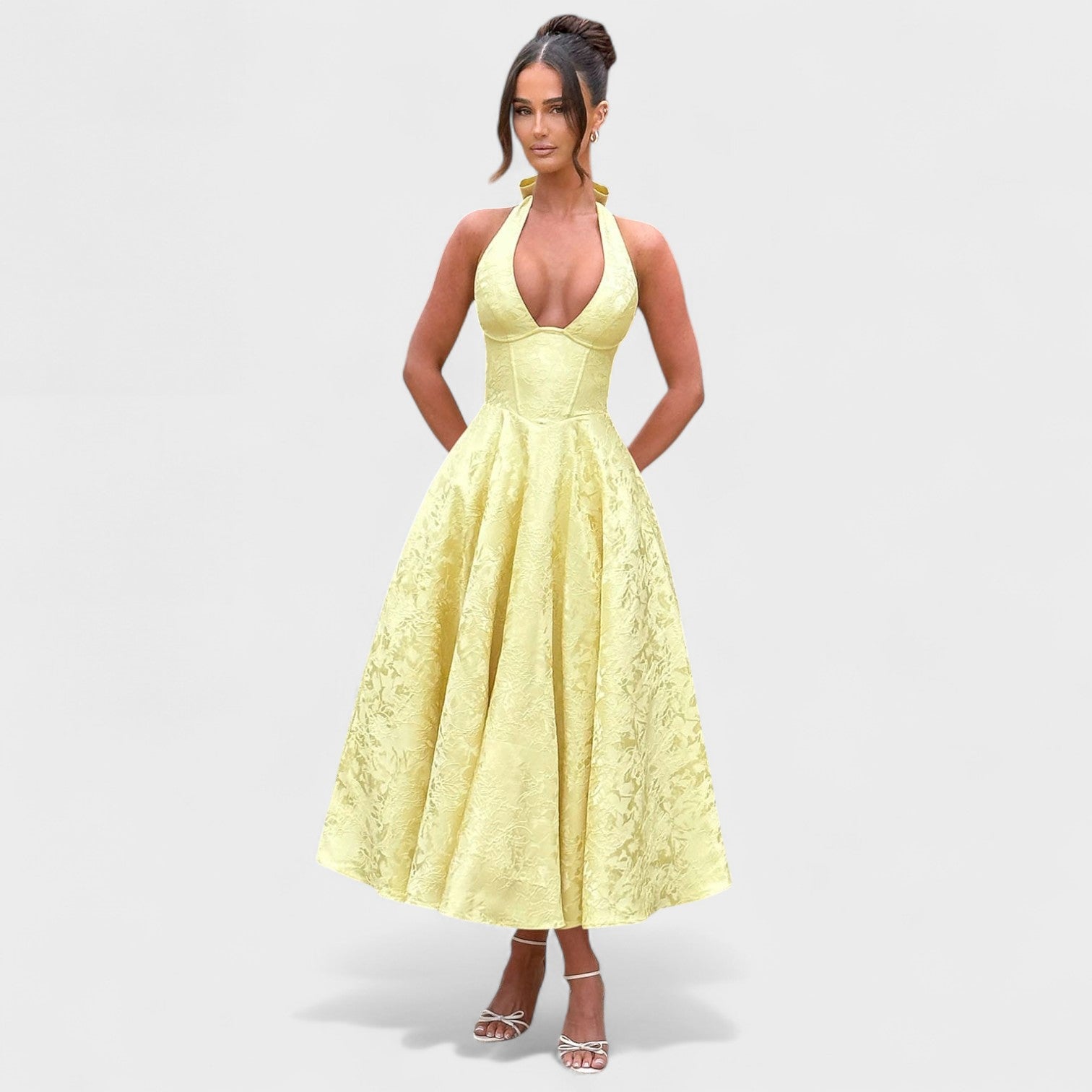 Effie -Vestido midi texturizado con escote en V