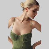 Vestido Olivia | Elegancia moderna con espalda descubierta