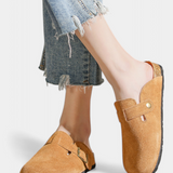Aubree | Zuecos Unisex de Gamuza con Hebilla Ajustable