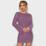 Cinty | Vestido de lentejuelas con espalda abierta y mangas largas