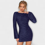 Cinty | Vestido de lentejuelas con espalda abierta y mangas largas