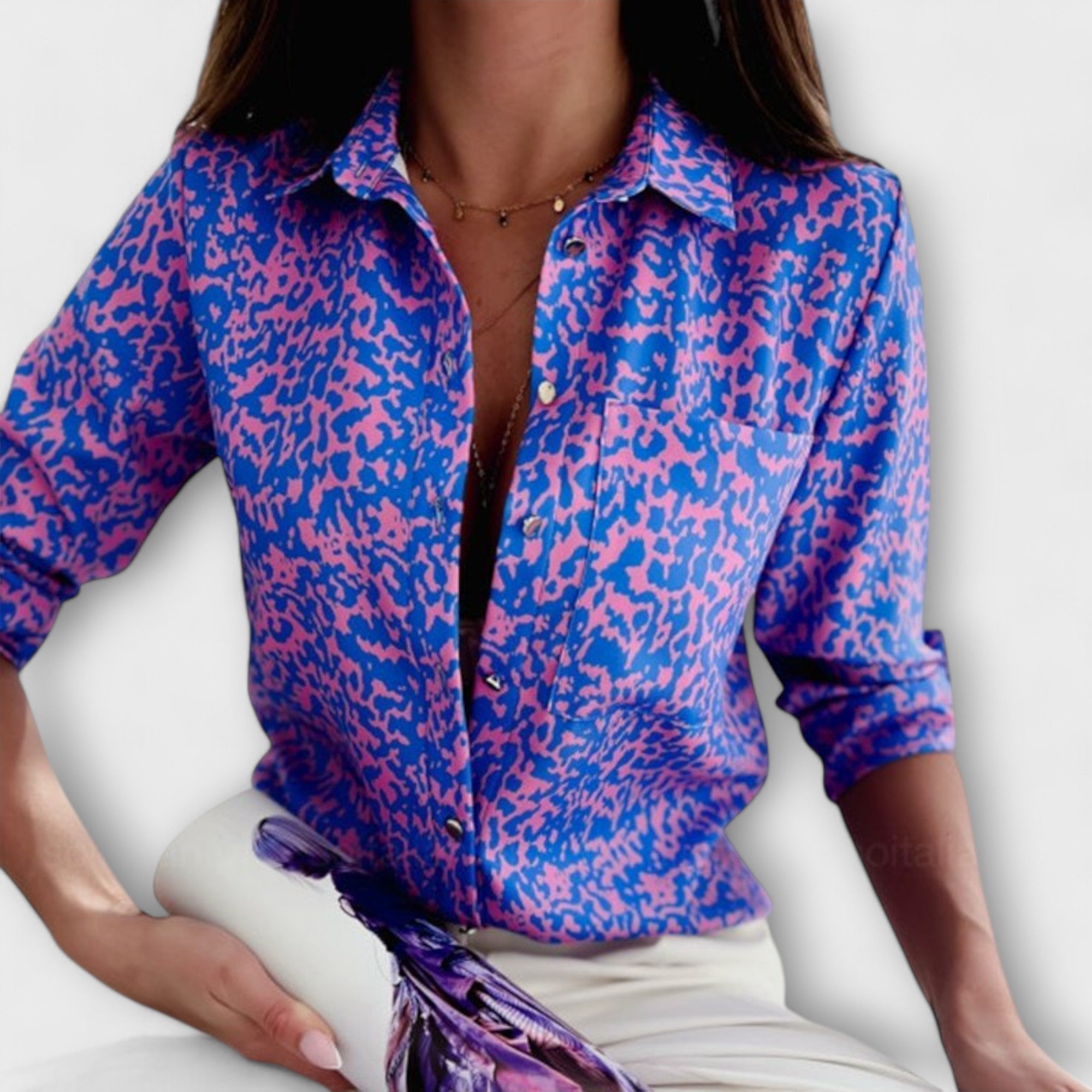Clara - Blusa con Cuello Clásico